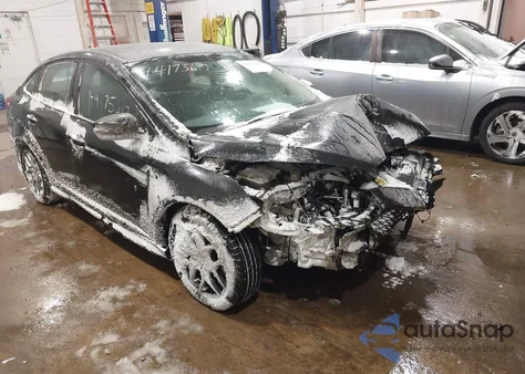 2015 Ford Focus Se from USA, damaged, VIN 1FADP3F20FL239326